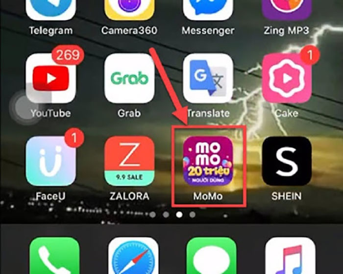 Sử dụng app MOMO để nạp tiền empire777