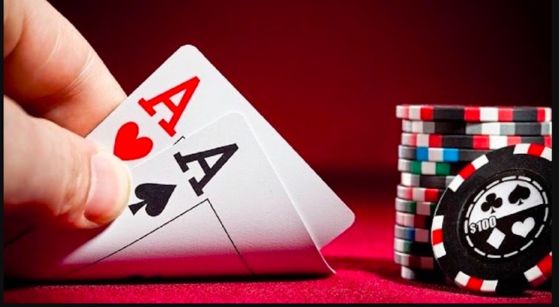Thuật ngữ về các tay bài mạnh trong poker xì tố